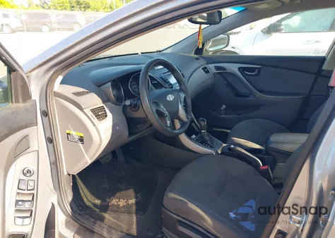 2016 Hyundai Elantra Se из США, поврежденный, VIN 5NPDH4AE9GH653368